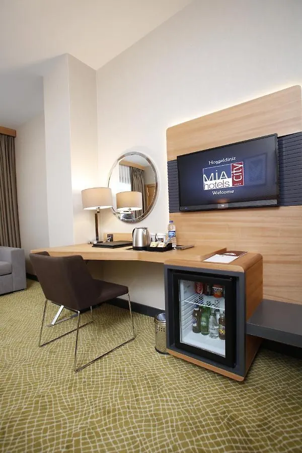 Mia City Hotel İzmir 4*,