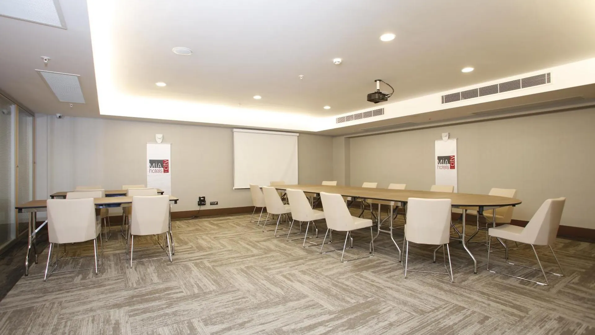 Mia City Hotel İzmir 4*,  Türkiye
